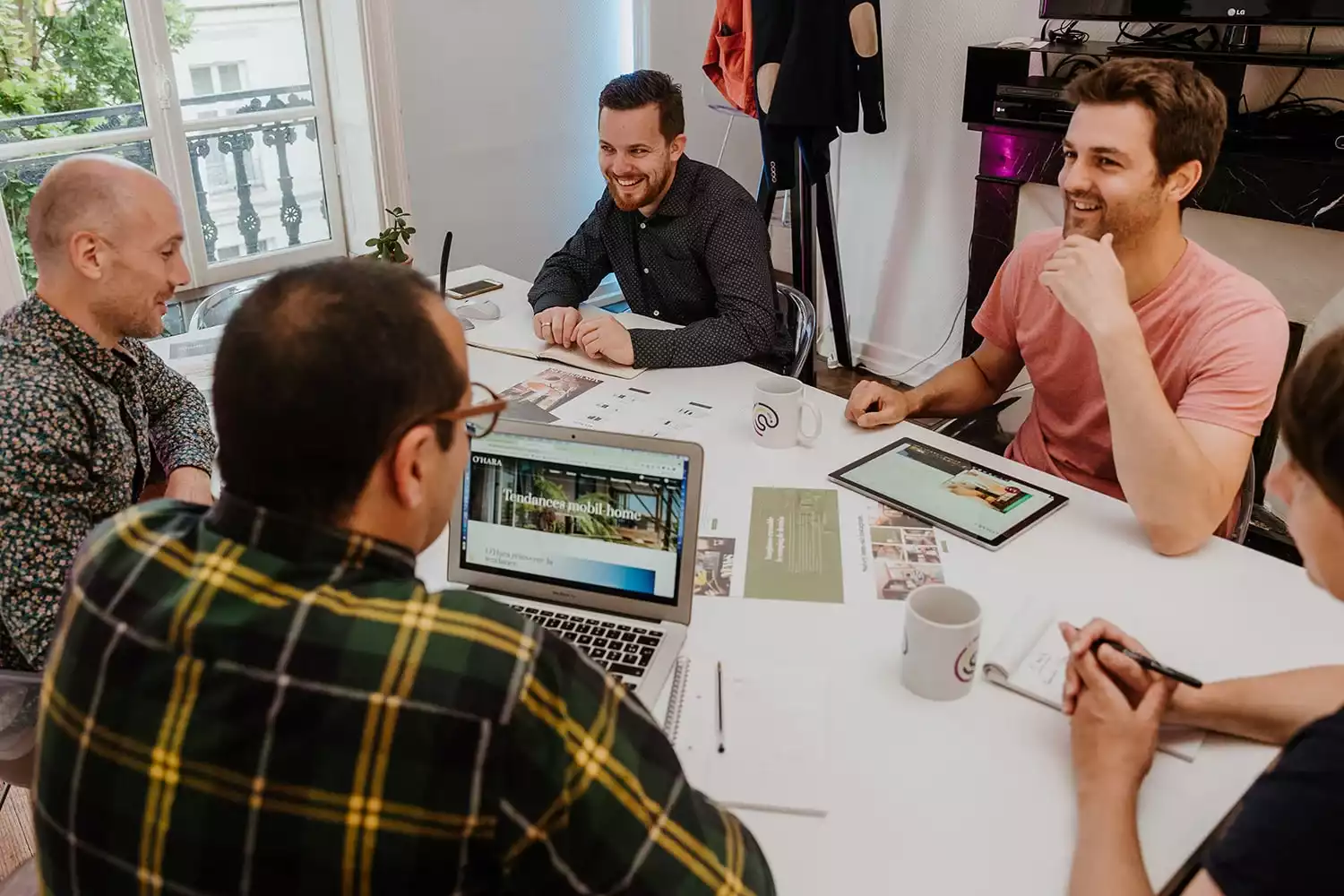 Brainstorming en équipe à notre agence de Nantes